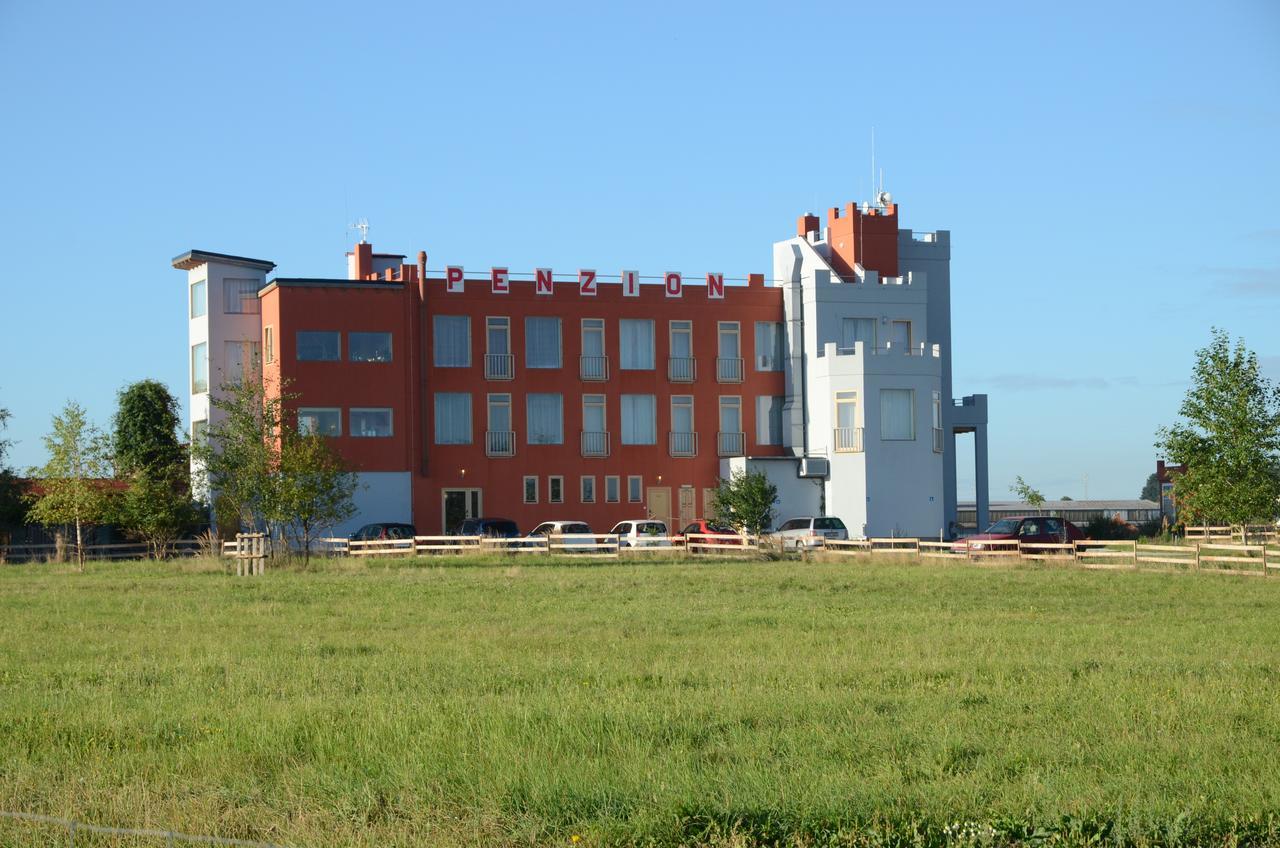 Penzion Folbr Dlouhá Lhota Exterior photo