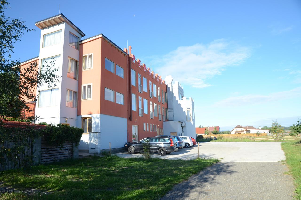 Penzion Folbr Dlouhá Lhota Exterior photo